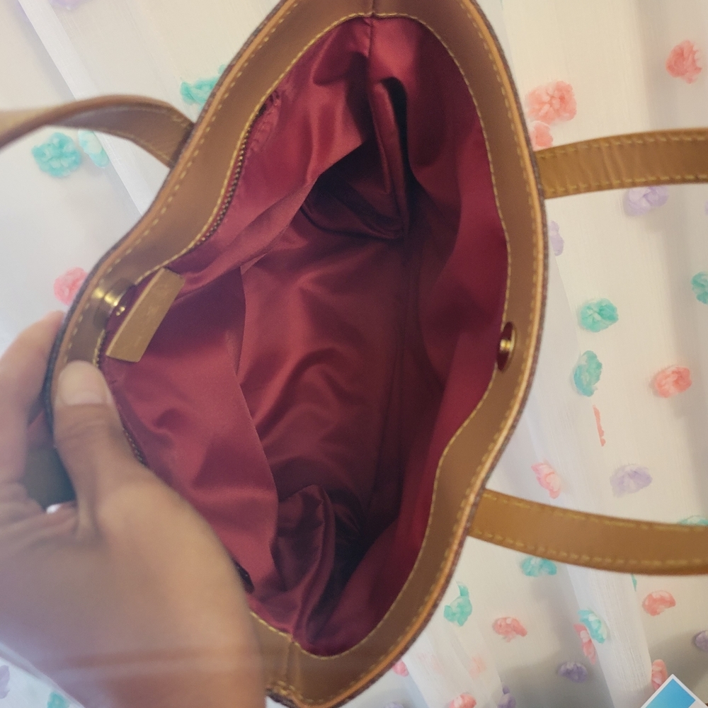 Authentic Etro Handbag - Picture 9 of 17